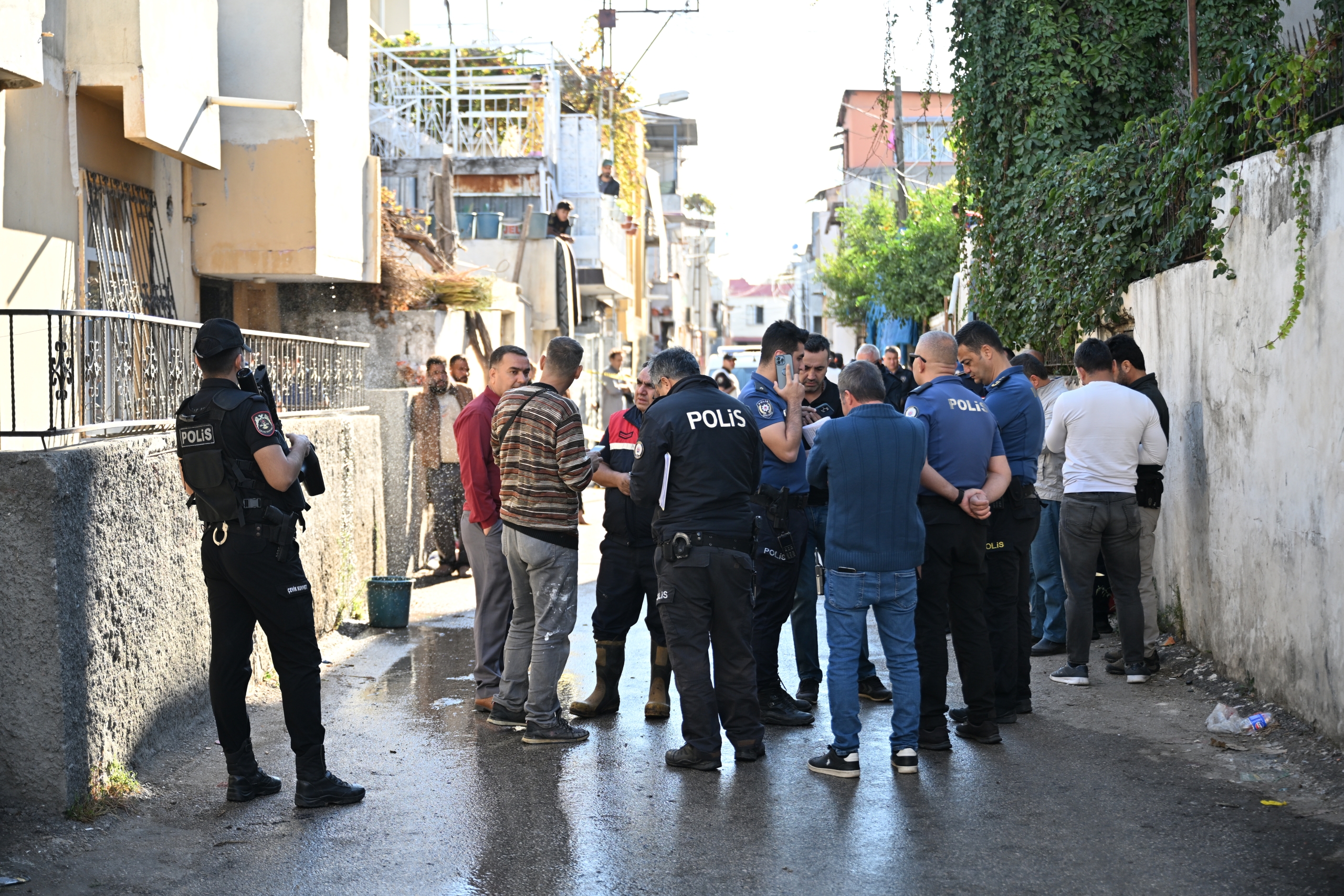 Adana'da evde çıkan yangında 3 çocuk öldü