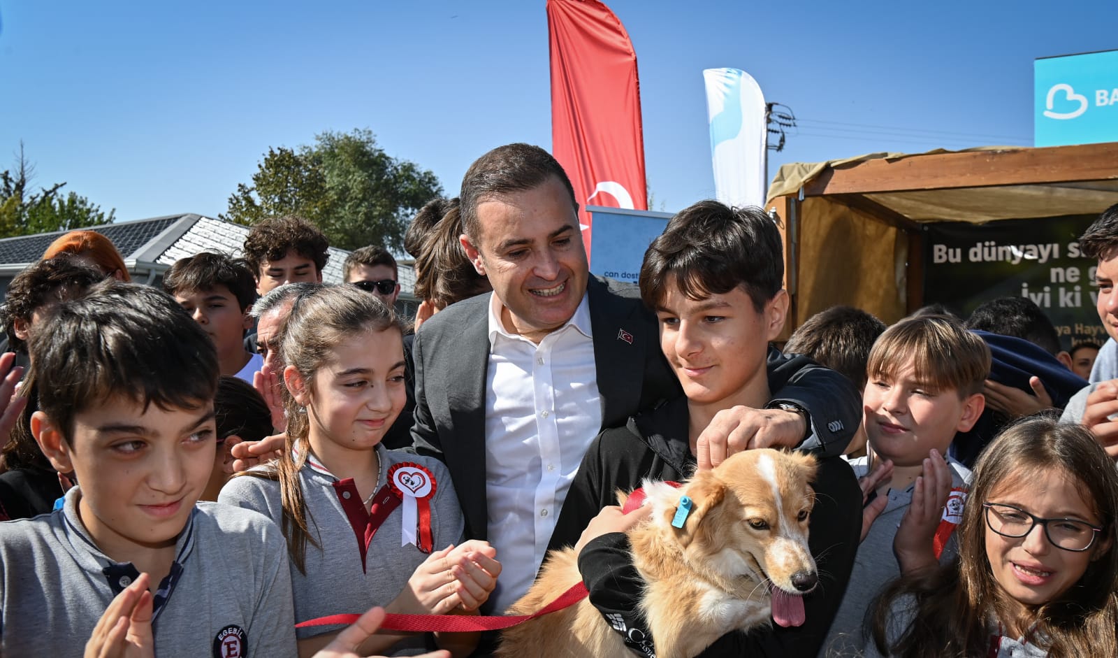 Ahmet Akın'dan Balıkesirlilere çağrı: ''Yeter ki sahiplenin. Yalnız bırakmayacağız''