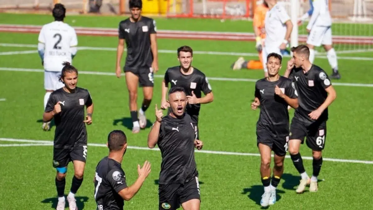 Ayvalıkgücü Belediyespor, Ziraat Türkiye Kupası'nda tur atladı!