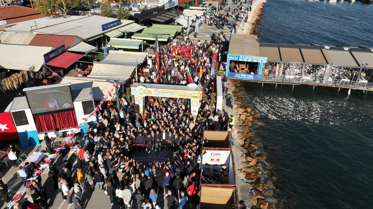 Edremit Zeytinyağı Tadım Festivali coşkuyla başladı