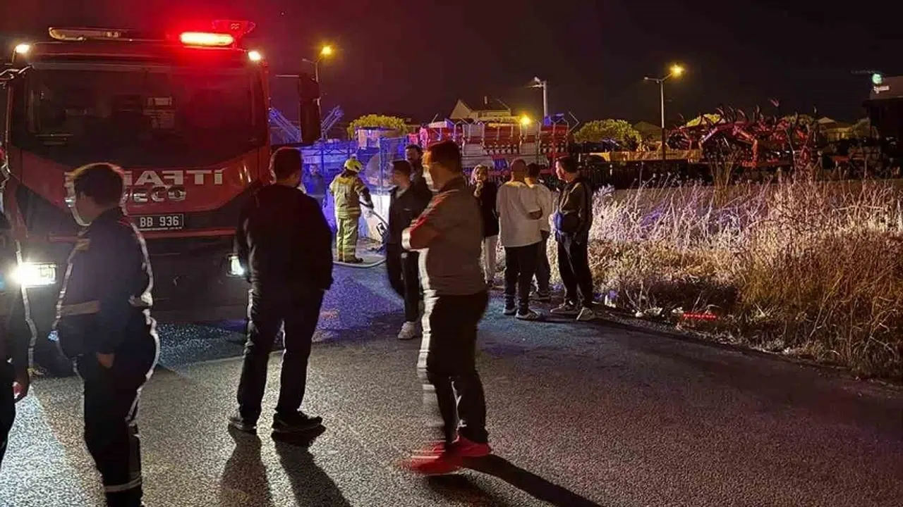 Balıkesir'de duvara çarpan motosikletin sürücüsü yaşamını yitirdi