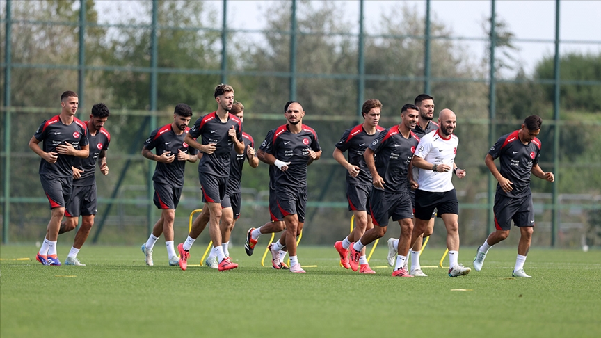 A Milli Futbol Takımı, İzlanda maçının hazırlıklarına başladı