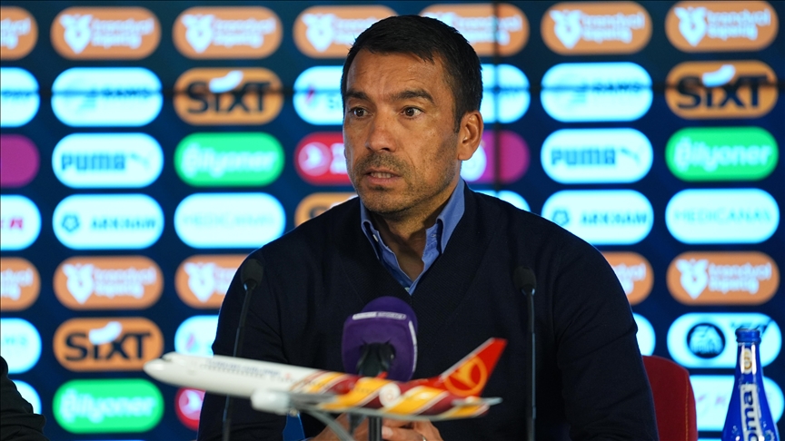 Giovanni Van Bronckhorst: Duran top savunmasında daha güçlü olmalıydık