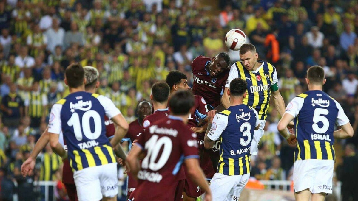 Trabzonspor-Fenerbahçe maçının biletleri satışa çıktı! İşte bilet fiyatları;