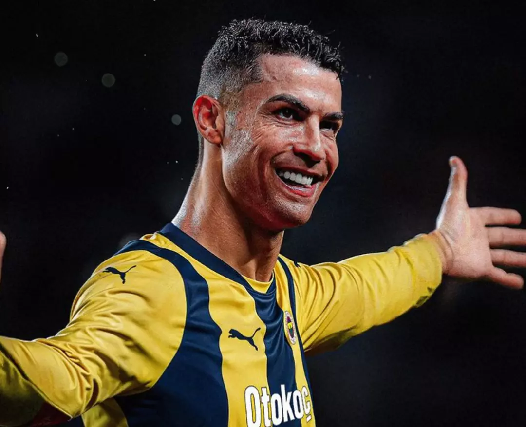 Fenerbahçe'den tarihi Ronaldo hamlesi! Mourinho telefonla aradı! Cristiano Ronaldo Fenerbahçe'ye mi geliyor?