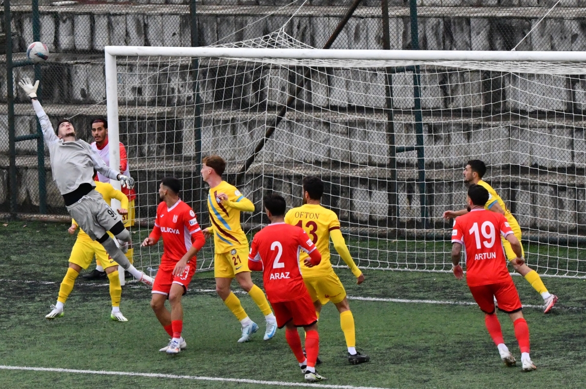 Balıkesirspor, Beykoz İshaklıspor ile 3-3 berabere kaldı!