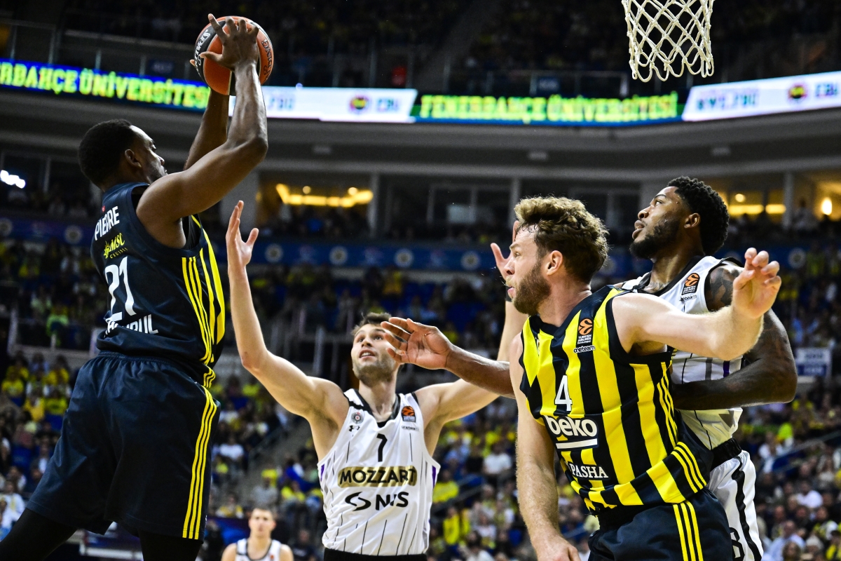 Fenerbahçe Beko Partizan'ı kendi sahasında 89-72 mağlup etti!