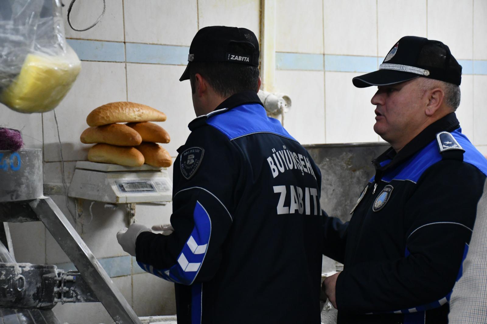 Zabıtadan Balıkesir’de ekmek fırınlarına denetim