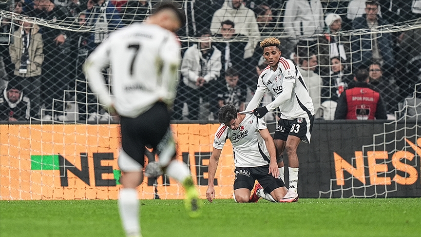 Beşiktaş kendi evinde Göztepe'ye mağlup oldu!