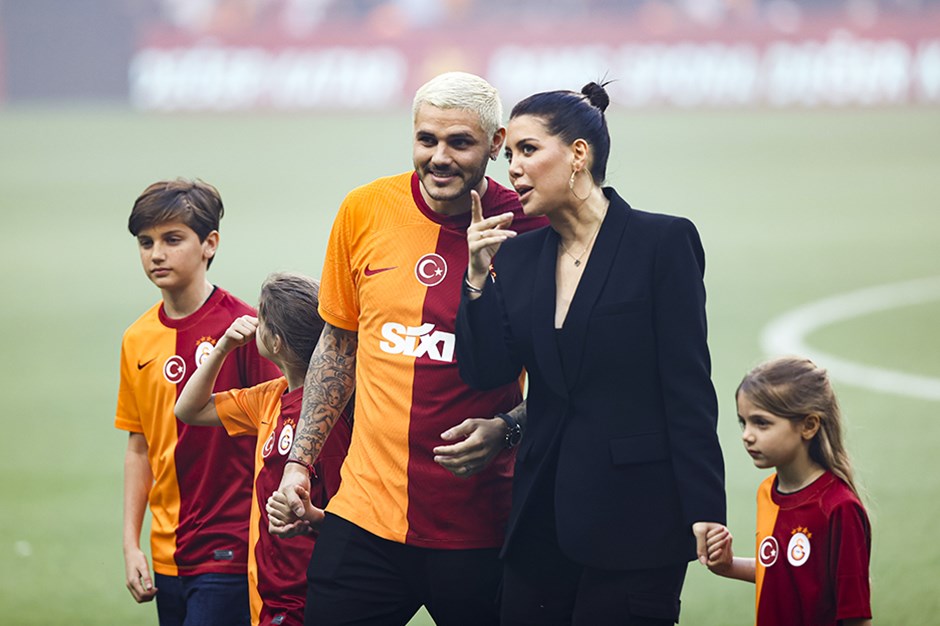 Galatasaraylı futbolcu Mauro Icardi ve Wanda Nara mahkemelik oldu! 