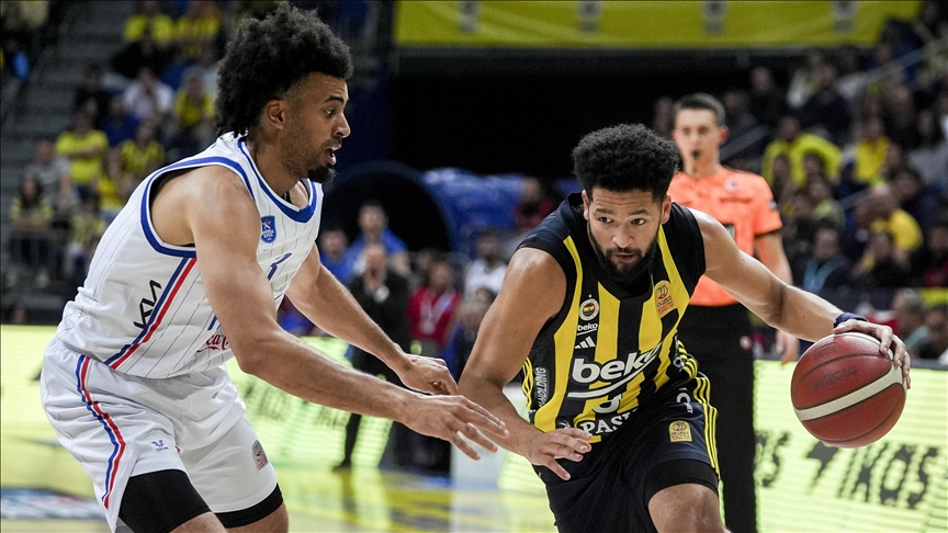 Fenerbahçe Beko, Anadolu Efes'i 86-72 yendi