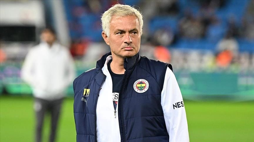 Jose Mourinho'nun 1 maçlık men cezasını onandı!