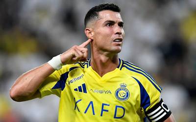 Cristiano Ronaldo Fenerbahçe’ye mi geliyor? Sürpriz iddialar gündemi sarstı!