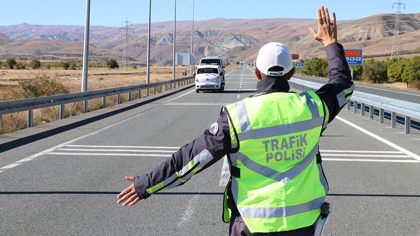 1 haftada 3 milyon araç denetlendi