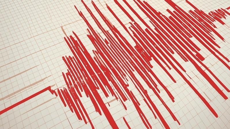 Peru'da 5,7 büyüklüğünde deprem