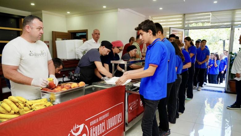 Ayvalık Öğrenci Lokantası'nın Aralık ayı menüsü açıklandı!