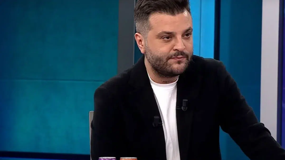 Candaş Tolga Işık, Ekol TV’de yaptığı programda, Hasan Arat ile gerçekleştirdiği telefon görüşmesinin detaylarını paylaştı