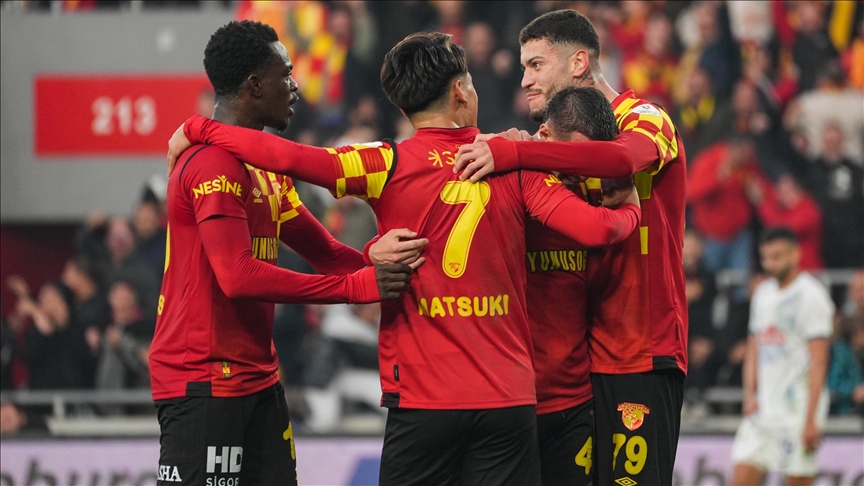 Göztepe, Çaykur Rizespor'u kendi sahasında mağlup etti!