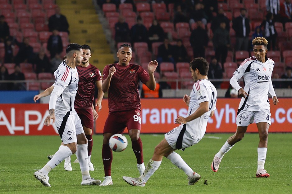 Beşiktaş, Hatay deplasmanından 1 puan ile ayrıldı!