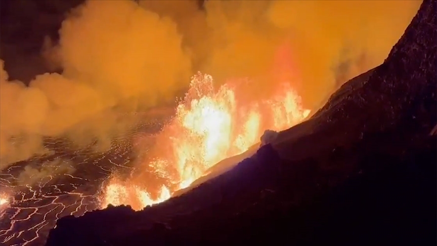 Kilauea Yanardağı faaliyete geçti