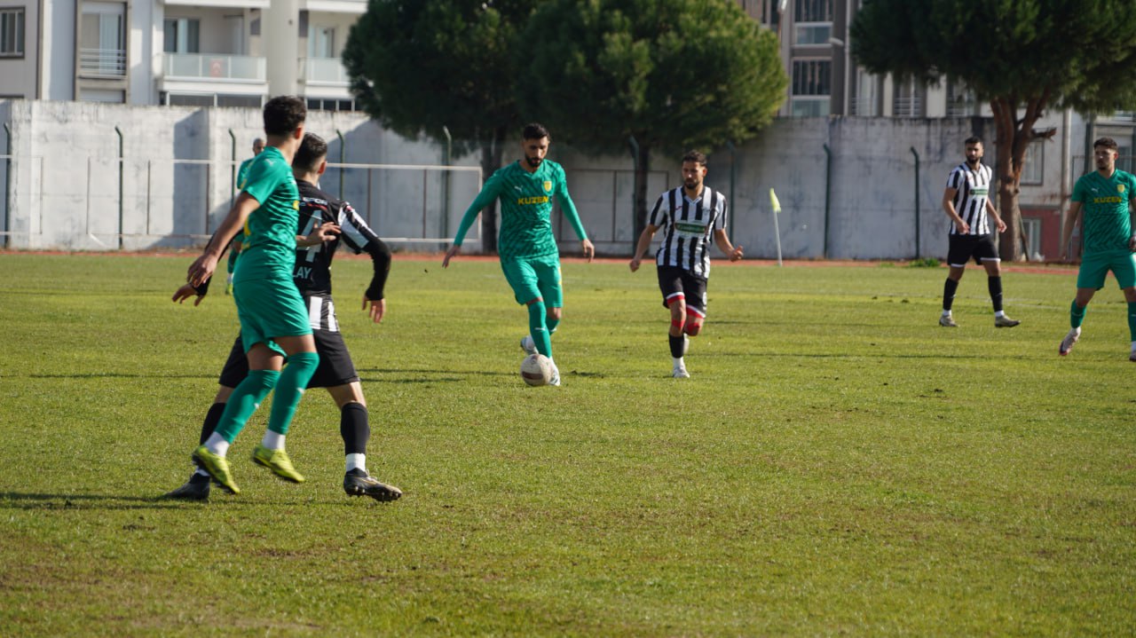 Edremitspor, Manisa'yı 3-1 mağlup etti!