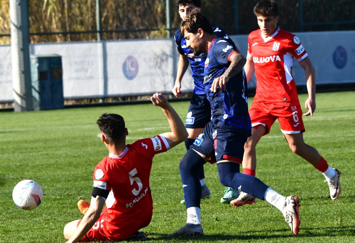 Balıkesirspor, hazırlık maçında 4-0 mağlup oldu!