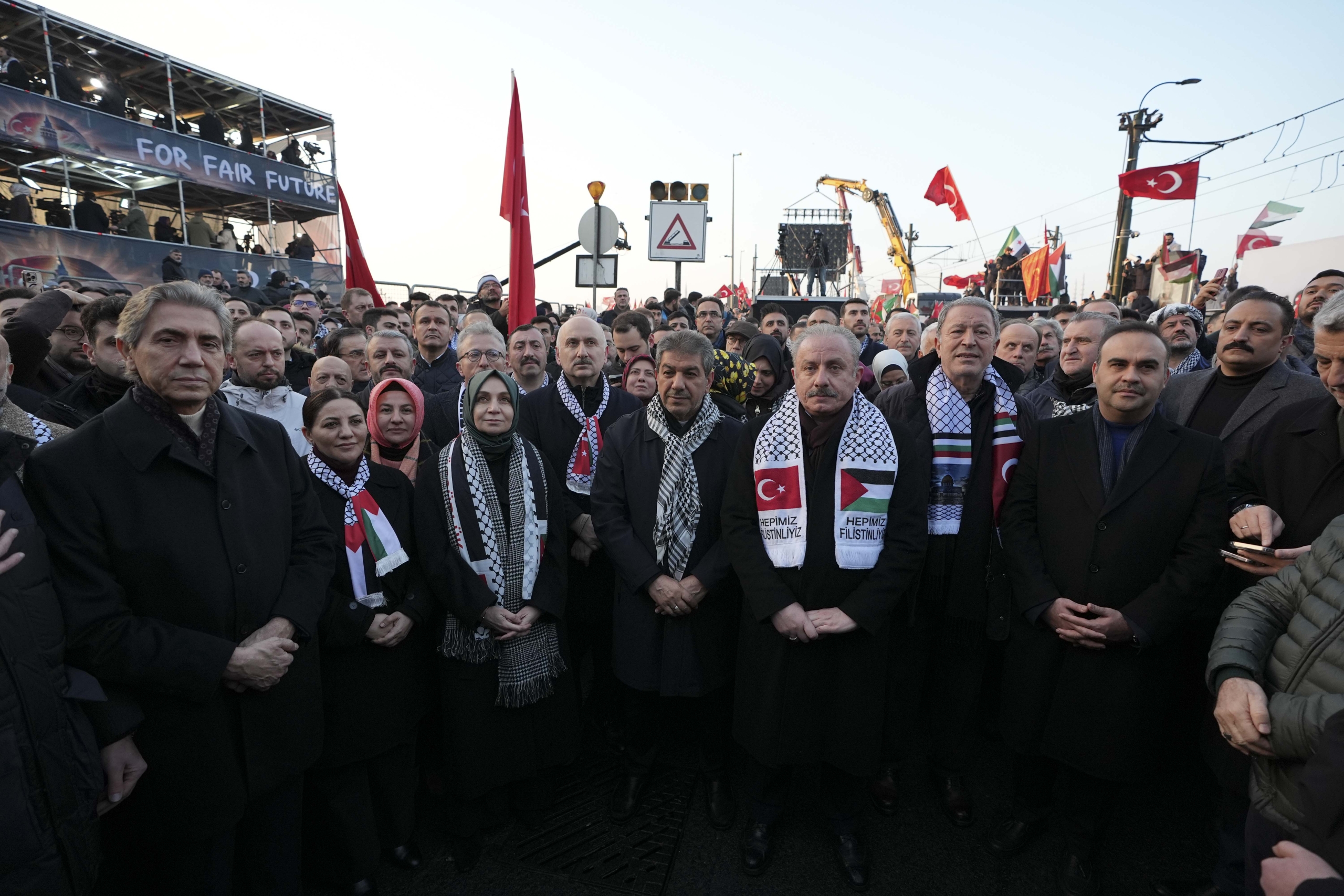 İstanbul’da ‘’Dün Ayasofya, bugün Emevi, yarın Aksa” yürüyüşü