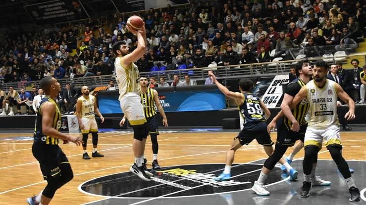 Balıkesir Büyükşehir Belediyespor Basketbol Takımı, TED Ankara Koleji'ni ağırlıyor! İşte karşılaşmanın tüm detayları: