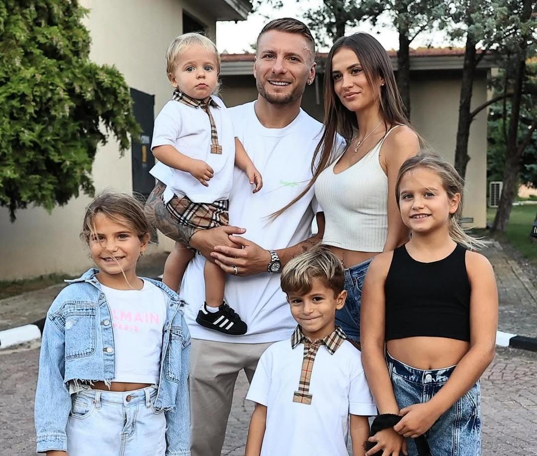 Beşiktaşlı yıldız Ciro Immobile'nin ailesi İtalya'ya geri döndü! Immobile'nin ailesi neden İtalya'ya döndü?