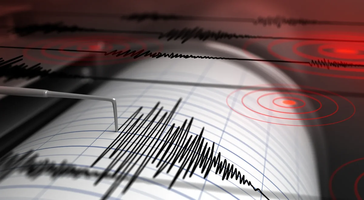 Antalya'da 4,5 büyüklüğünde deprem: Alanya açıkları fena sallandı...