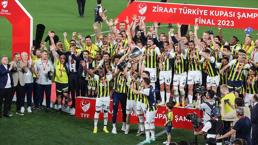 Fenerbahçe, Ziraat Türkiye Kupası'na katılma kararı aldı!