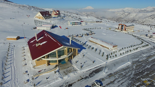 Sivas Yıldız Dağı'nda patlama meydana gelen otel kimin? Oteli kim işletiyor? Sahibi kim?