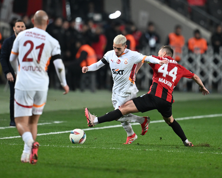 Galatasaray Gaziantep FK'yi 1-0 mağlup etti: Namağlup seri devam ediyor!