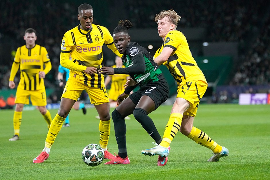 Borussia Dortmund, Sporting Lizbon'u Deplasmanda 3-0 Mağlup Ederek Büyük Avantaj Elde Etti!