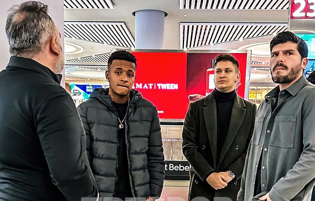 Beşiktaş'ın yeni transferi İstanbul'a geldi!