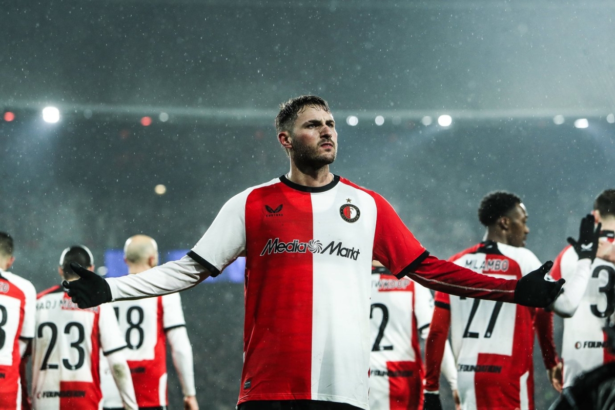 Feyenoord, kendi evinde Milan'ı tek golle yıktı geçti!