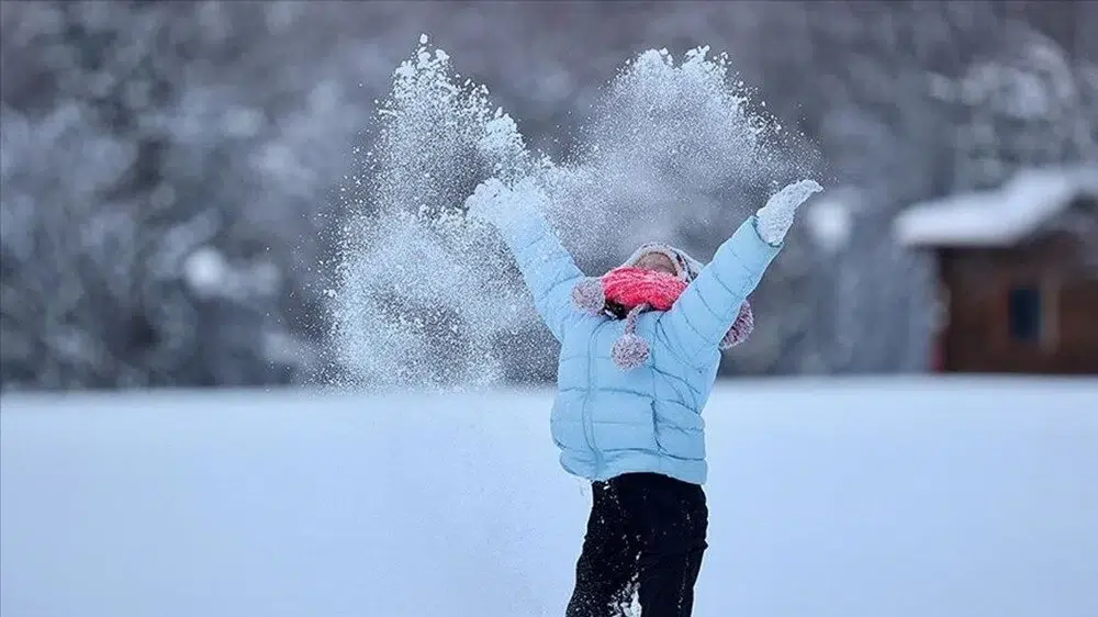 Yarın okullar tatil mi? Kar tatili var mı? Kar nedeniyle eğitime ara verilen iller: