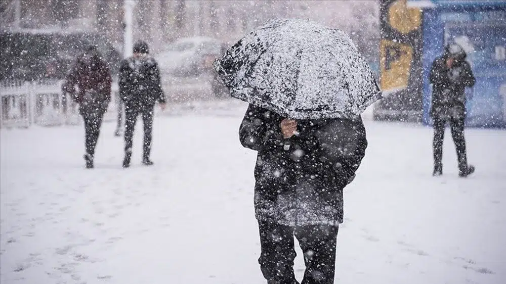 Kar yağışı ve soğuk havalar devam edecek! Meteoroloji'den uyarı geldi!