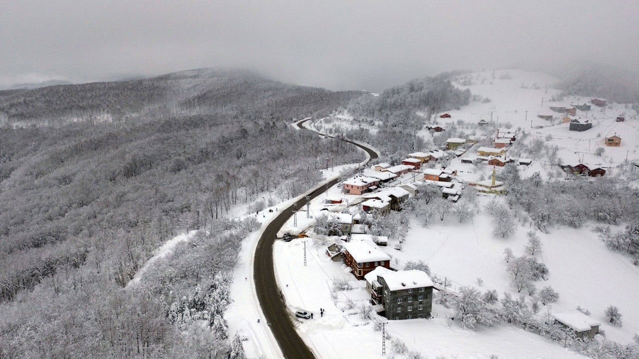 Kastamonu, Tokat ve Sinop'ta kırsal kesime ulaşım sağlanamıyor? Okullar tatil edilecek mi? 14 Şubat okullar tatil mi?