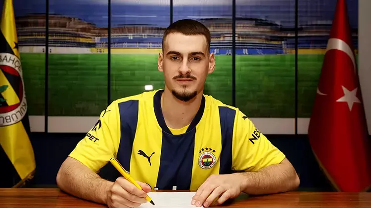 Fenerbahçe'de şok iddia! Daha yeni gelmişti! Mimovic kiralanacak mı?