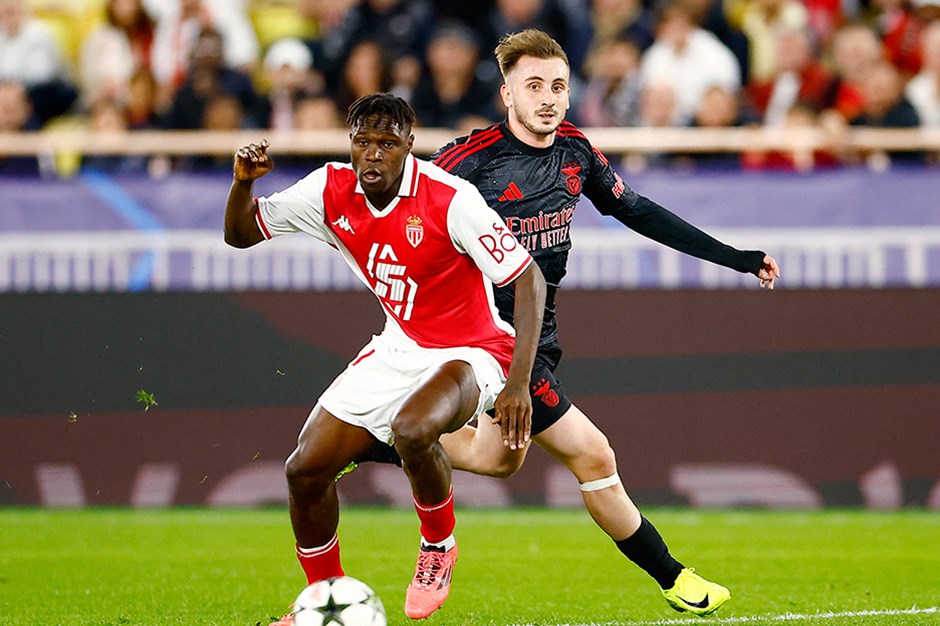 Benfica, Monaco deplasmanından 1-0 galip ayrıldı! Al Musrati kırmızı kart gördü!