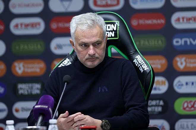 Fenerbahçe Teknik Direktörü Jose Mourinho, Anderlecht maçı öncesi açıklamalarda bulundu!