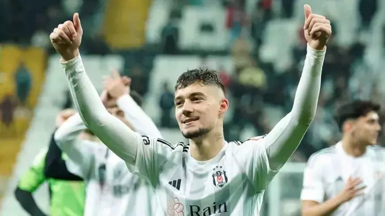 Beşiktaş'a kötü haber! Ernst Muçi ve Emirhan Topçu sakatlandı!