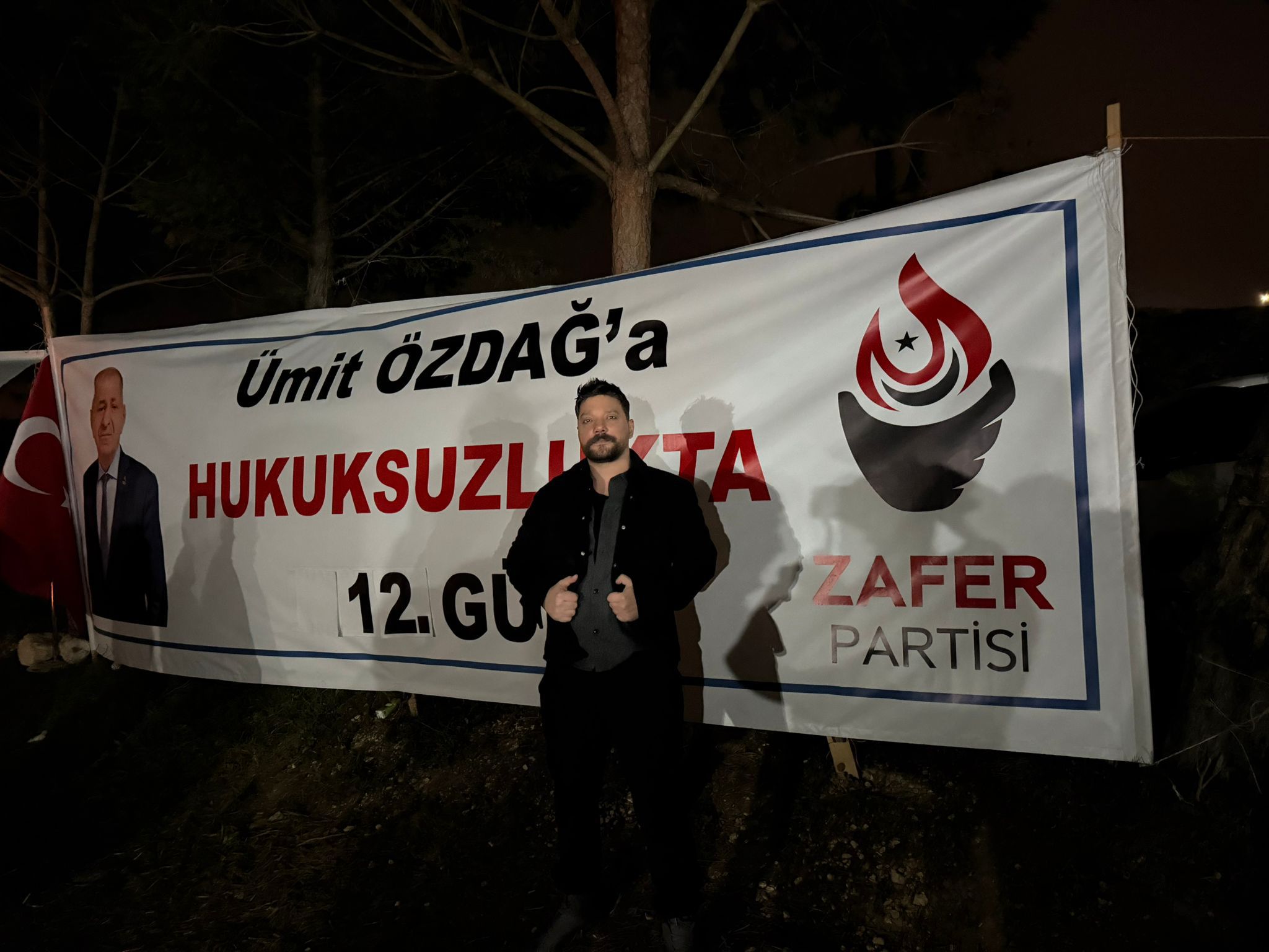 Oğuzhan Uğur, Ümit Özdağ'a destek için Silivri Cezaevi'ne gitti!