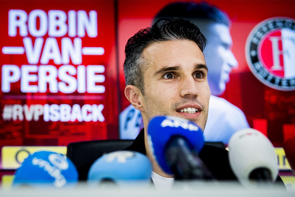 Robin van Persie Feyenoord'un Yeni Teknik Direktörü Oldu