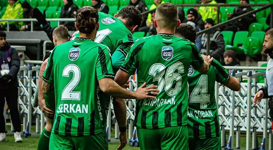 Sakaryaspor, Çorum FK’yı mağlup ederek 3 puanı kaptı!