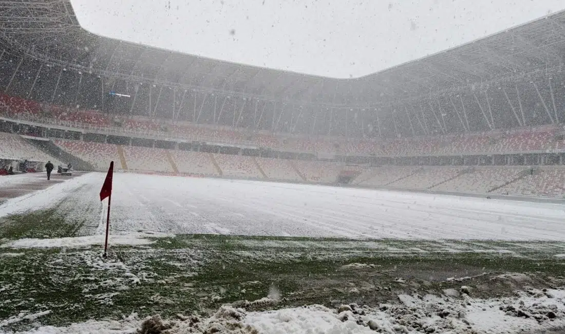 TFF 2. ve 3. Lig Maçlarına Kar Yağışı Engeli! Karşılaşmalar Ertelendi!