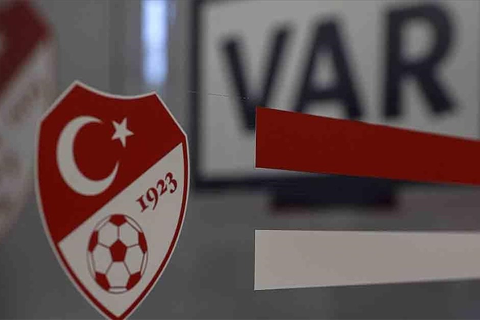 Galatasaray - Adana Demirspor maçının VAR kayıtları açıklandı!