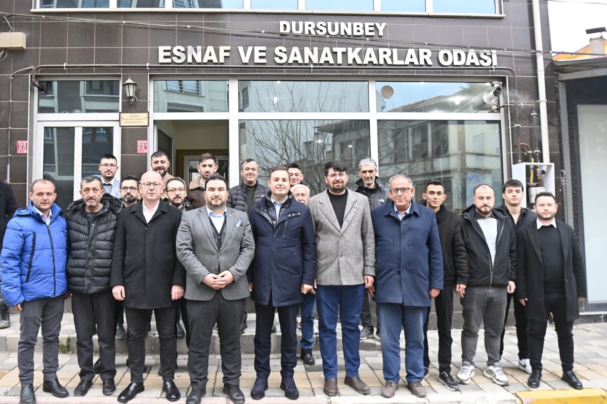 Ahmet Akın’dan Dursunbey’e Ziyaret: Esnaf ve Yerel Yönetim Temsilcileriyle Buluştu