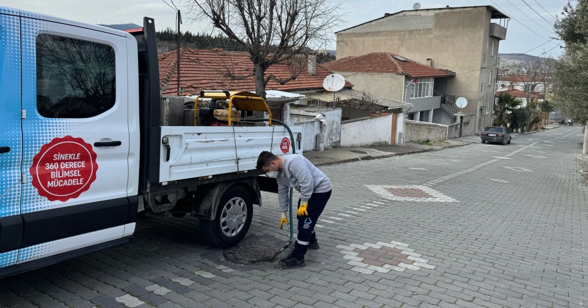 Susurluk'ta Haşereyle Mücadele Hız Kesmeden Devam Ediyor